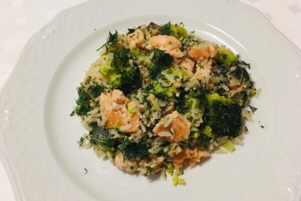 Zilvervliesrijst met gerookte zalm