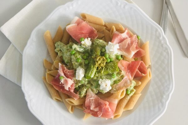 Pasta met groene asperges